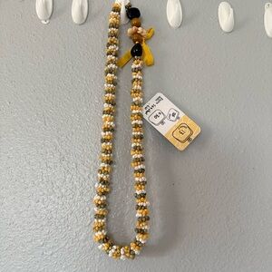 Seashell & wooden bead handcrafted lei